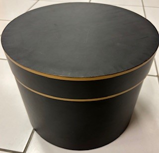 [496915] LOVLY cadeaudoos Confetti zwart diam. 30cm (per stuk)